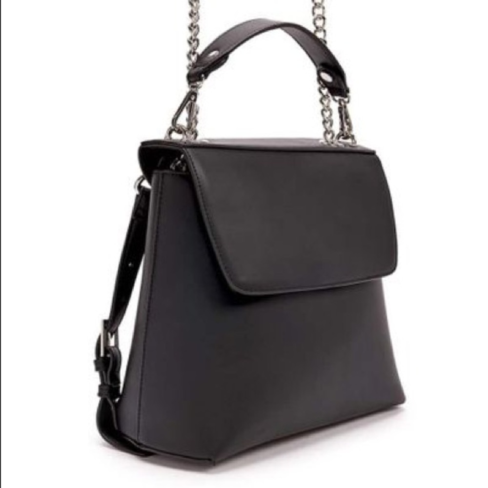 Chain strap backpack